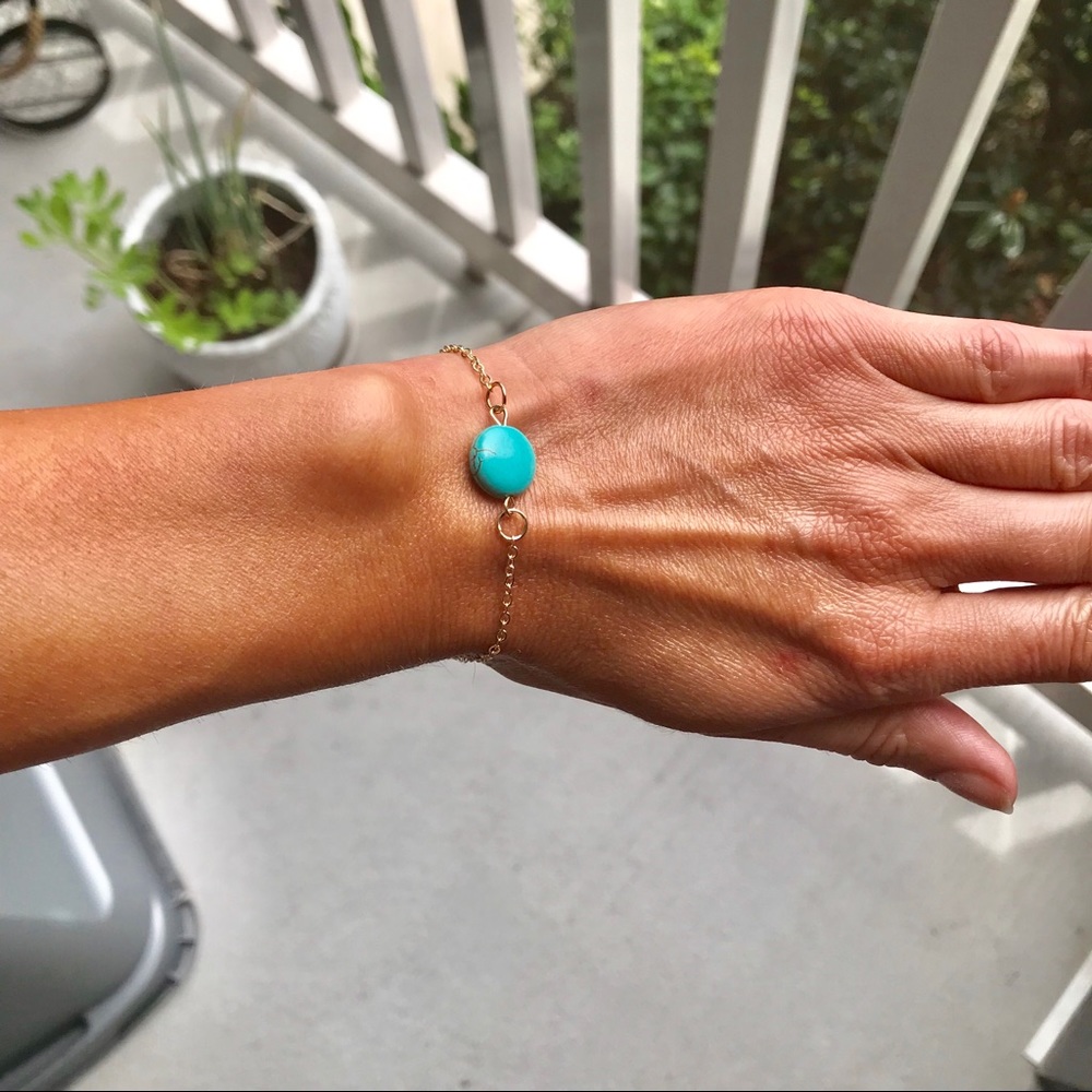GB21 | Gold Toned Turquoise Stone Bracelet - Picture 3 of 6